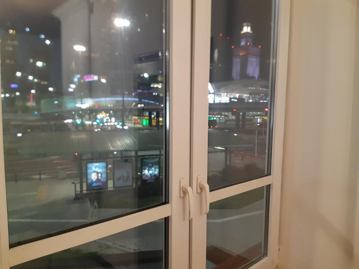 华沙Just Enjoy公寓 外观 照片