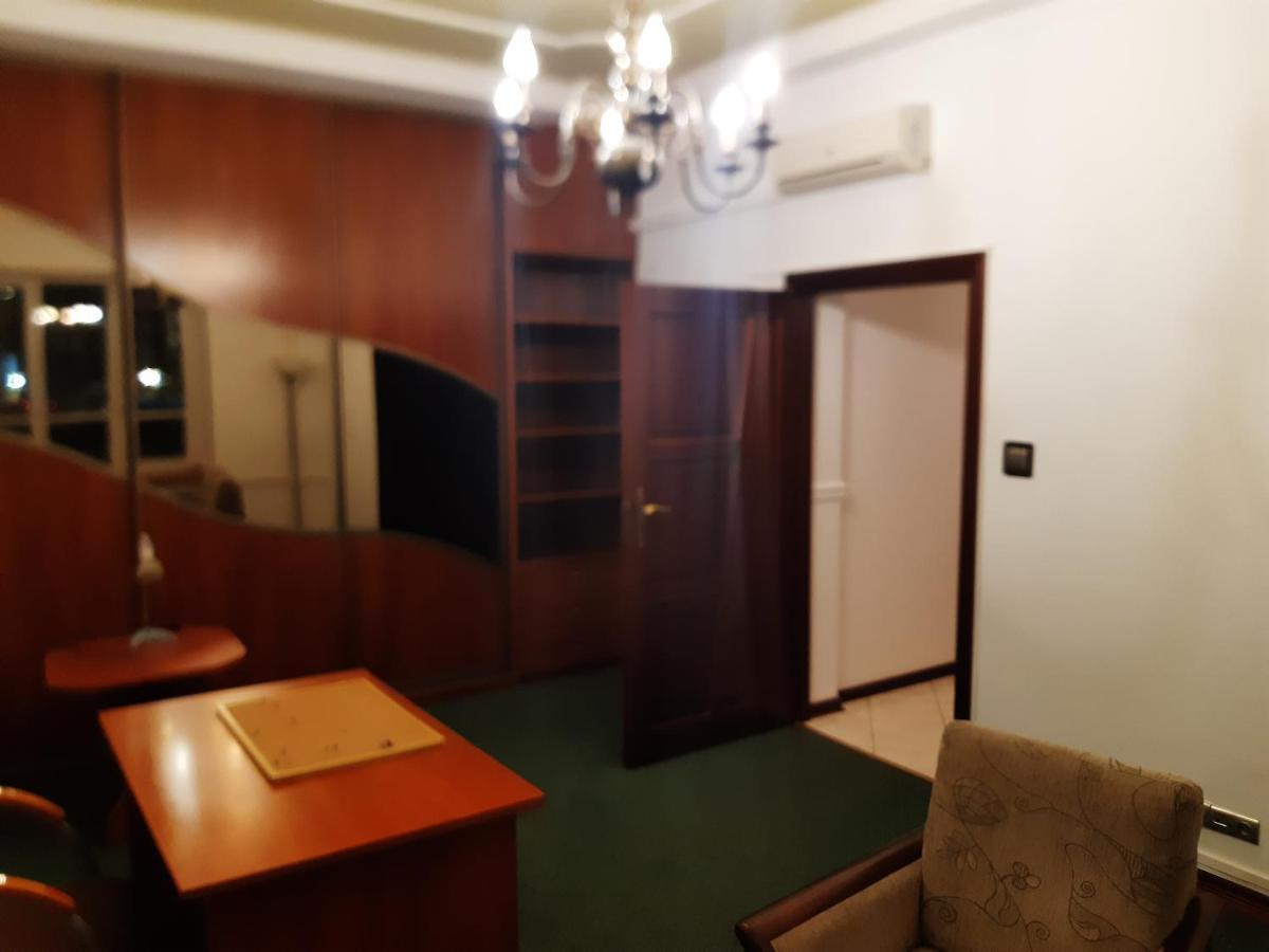 华沙Just Enjoy公寓 外观 照片